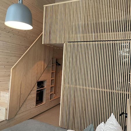 Brimibue Hotel 洛姆 外观 照片